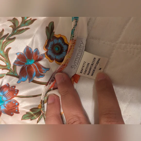 Floral Halter Top - Picture 4 of 5